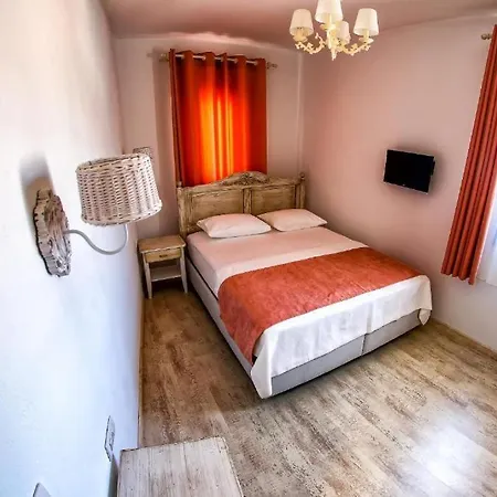 Fanti 2* Çeşme