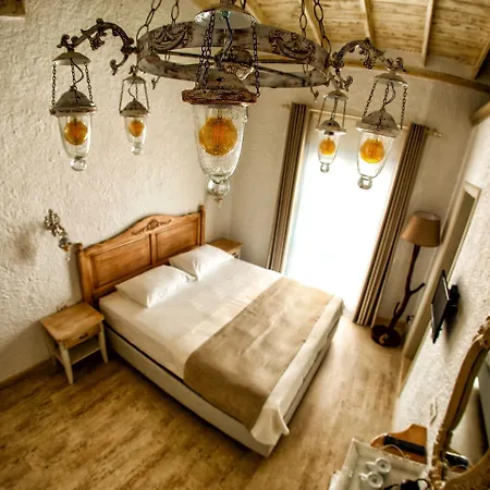 Fanti Hotel Cesme