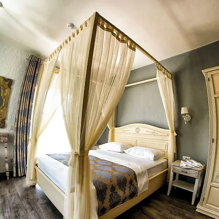 Hotel Fanti Cesme