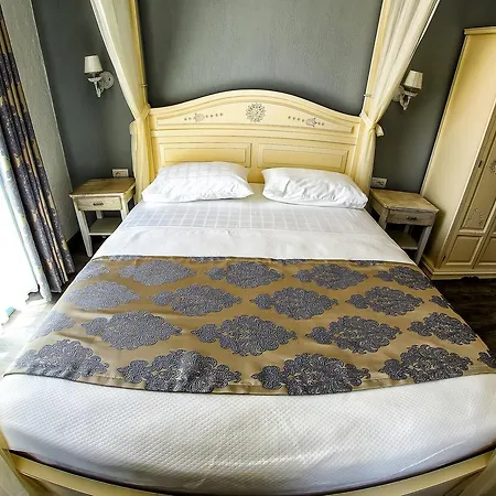 Fanti Hotel 3*